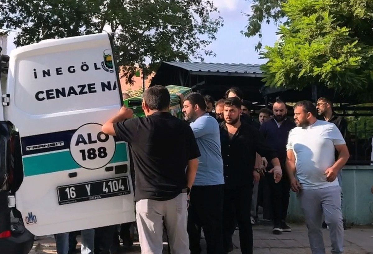 İnegöl'de tüfeğin kurbanı olan kişinin cenazesi saygıyla toprağa verildi. Olayla