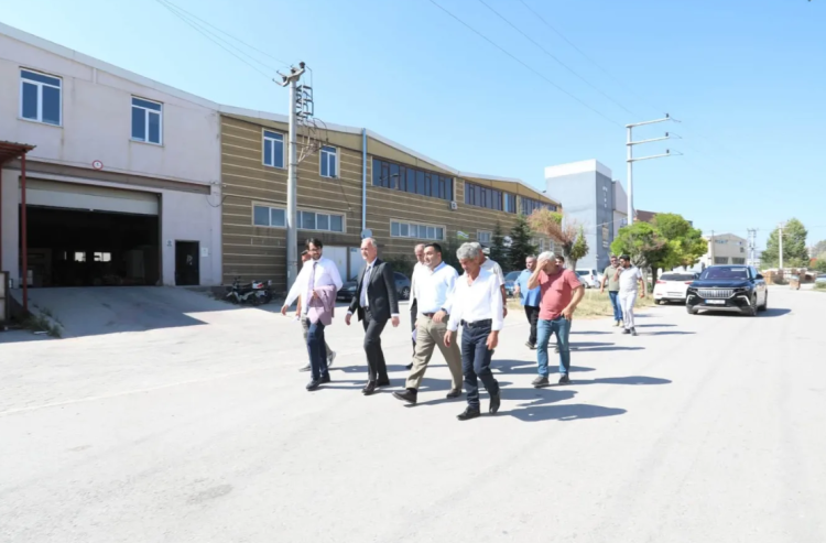 İnegöl’de Ulaşıma Yeni Çözüm: Sathi Kaplama