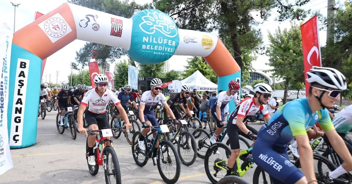 Nilüfer’de düzenlenen Dağ Bisikleti Şampiyonası, sporcuların üstün yetenekleri ve doğa