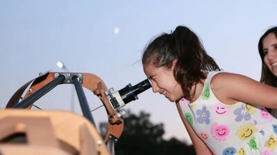 Osmangazi'de gerçekleşen gökyüzü etkinliği ile astronomi tutkunları eşsiz deneyimler yaşadı.