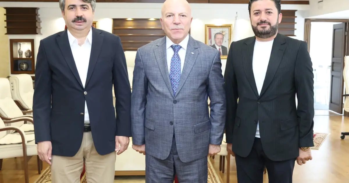 Yıldırım Belediye Başkanı, Erzurum'da yaptığı resmi temaslarla projelerini ve bölgesel