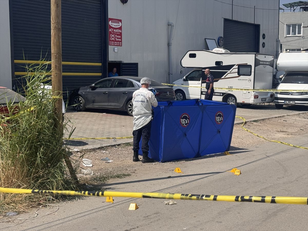 Yıldırım'da yaşanan kanlı cinayet şok etkisi yaratırken, olayın detayları ve