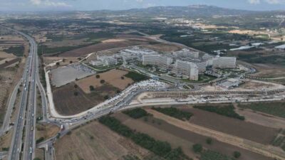 Bursa Emek-Şehir Hastanesi Raylı Sistem Projesinde gelişmeler devam ediyor. Ulaşım