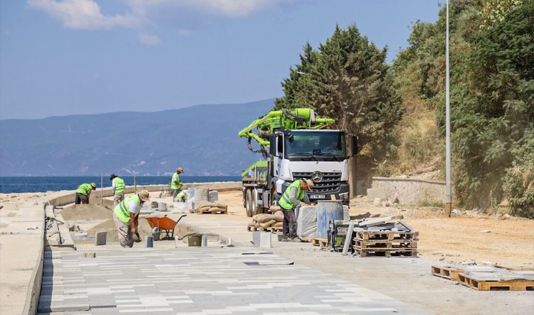 Bursa Gemlik'te sahil yolu yenileniyor. Güncel gelişmeler ve detaylar için