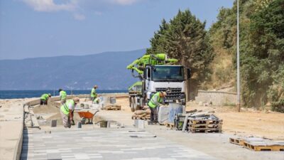 Bursa Gemlik'te sahil yolu yenileniyor. Güncel gelişmeler ve detaylar için