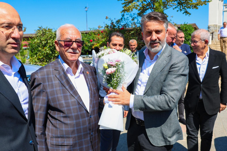 Bursa Karacabey'de Muhtarlarla İstişare Toplantısı