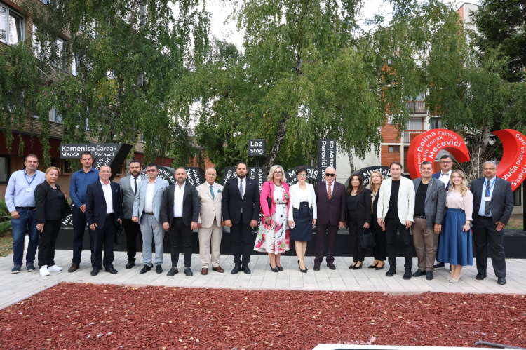 Bursa Nilüfer Belediye Başkanı Zavidovići'nde