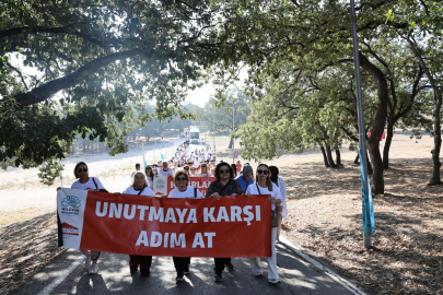 Bursa Nilüfer’de Alzheimer Farkındalık Yürüyüşü