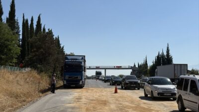 Bursa Nilüfer'deki zincirleme trafik kazası hakkında detaylar, nedenleri ve güvenlik