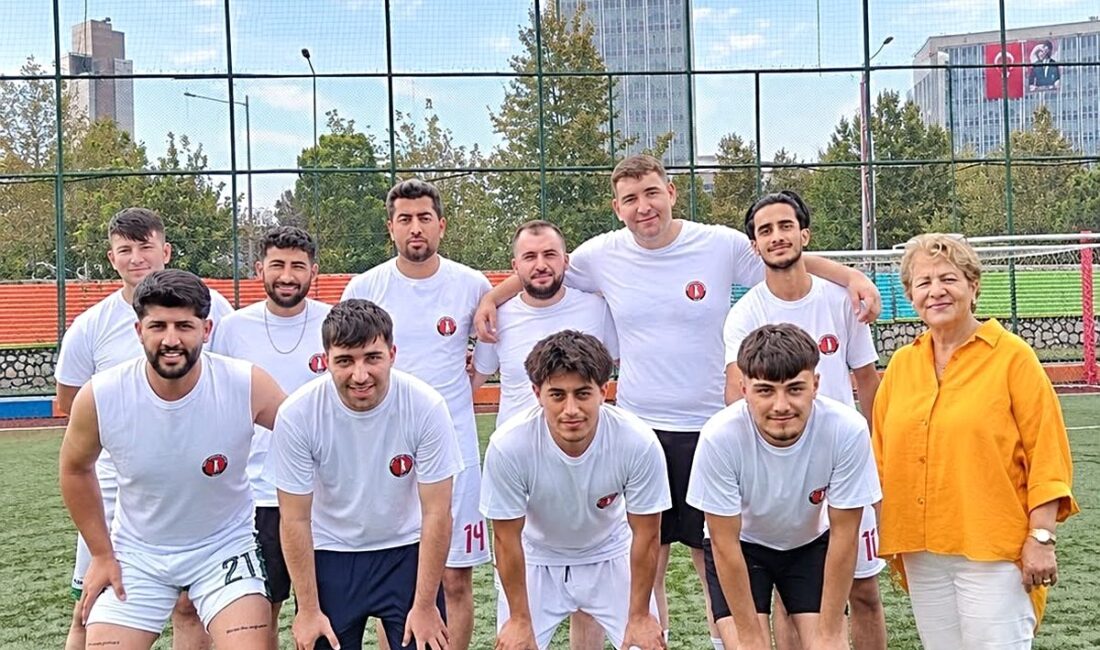 Bursa Osmangazi'de düzenlenen Kurtuluş Kupası'nı Bilecik şampiyonu olarak tamamladı. Detaylar