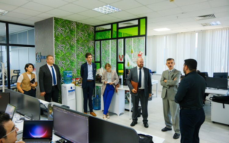 Bursa ULUTEK’te ABD Heyeti Teması