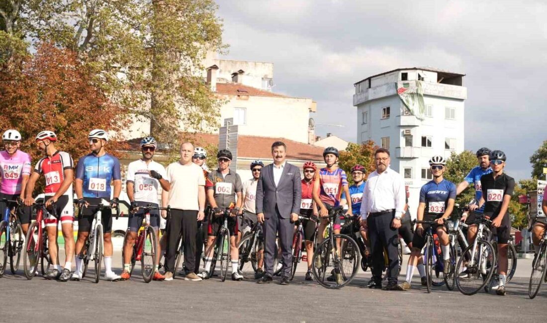 Bursa Yenişehir’de gerçekleşen heyecan dolu bisiklet yarışıyla spor tutkunlarına unutulmaz