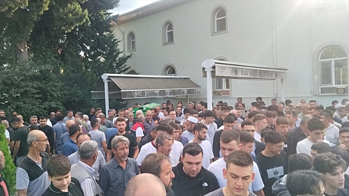 Bursa Yenişehir'de gerçekleşen tır faciasında 2 kişi hayatını kaybetti. Olayla