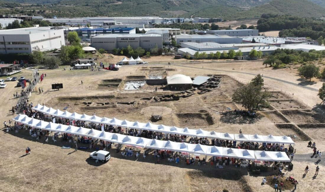Bursa’da düzenlenen Arkeofest ve Arkeopark etkinliğiyle tarih ve kültür tutkunu