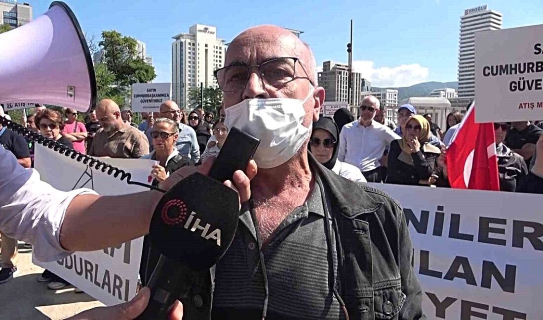 Bursa'da Atış Yapı mağdurları, deneyimlerini ve hakkını arama çabalarını resmi