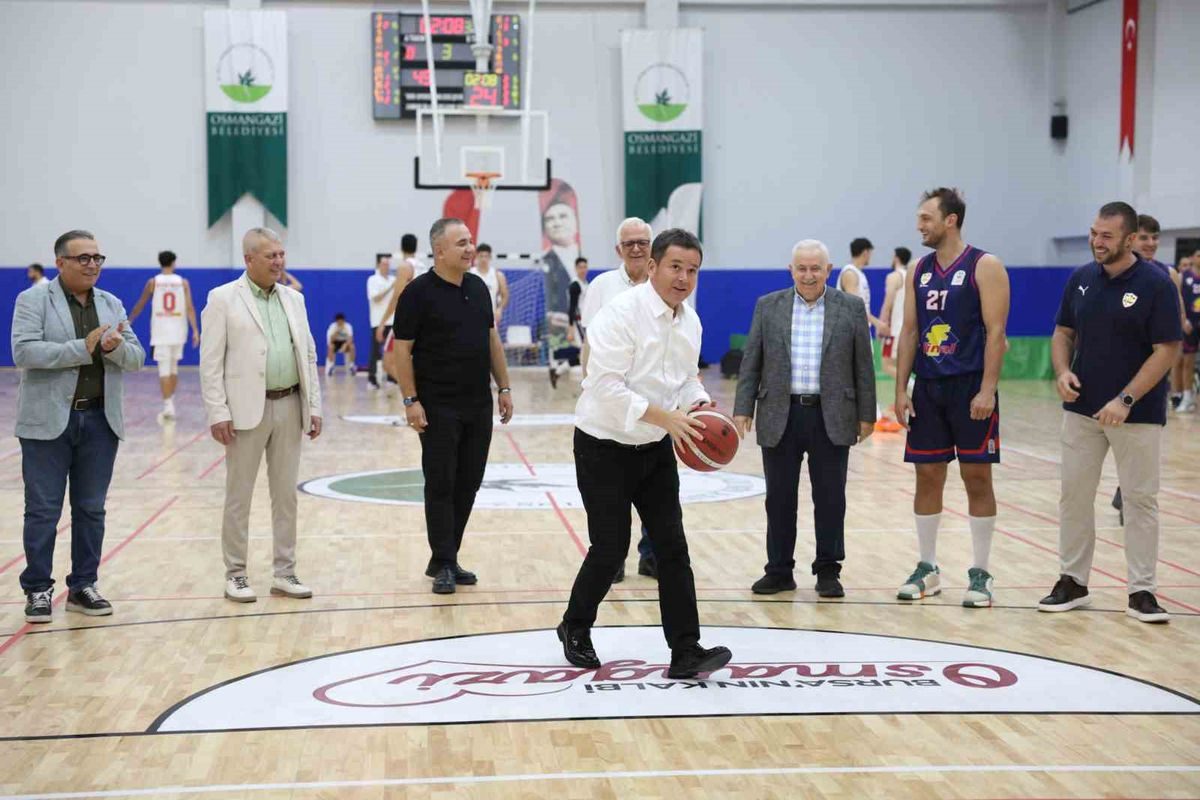 Bursa'da Basketbol Heyecanı Dikkaldırım'da yaşandı. En güncel gelişmeler ve detaylar