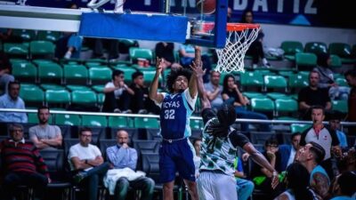 Bursa'da düzenlenen basketbol turnuvasının heyecanını ve heyecan verici maç detaylarını