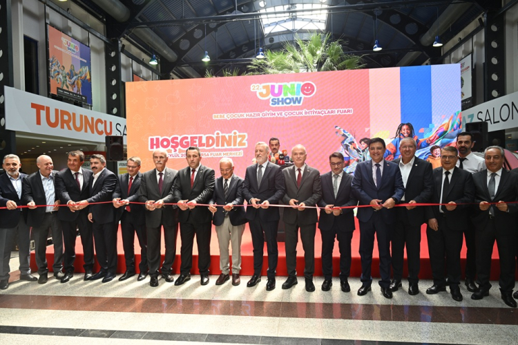 Bursa'da Bebek ve Çocuk Modası Fuarı Düzenlendi