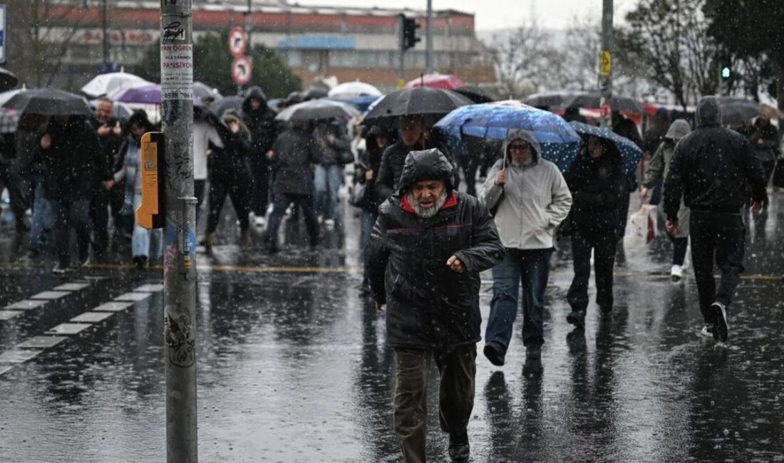 Bursa'da gerçekleştirilen Borsa ve Sanayi Zirvesi, ekonomiye yön veren sektör