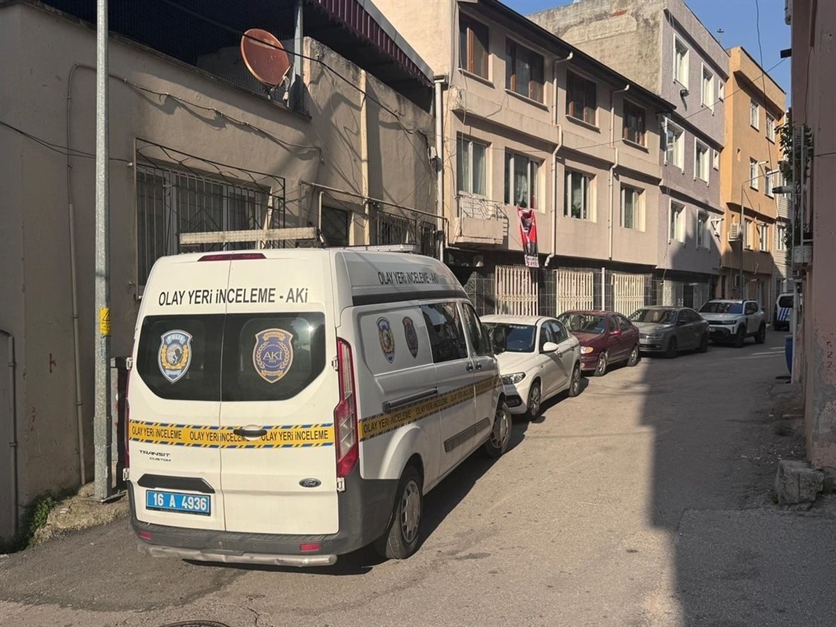 Bursa'da meydana gelen korkunç cinayet olayında 146 makas darbesiyle yaşamını
