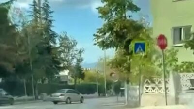Bursa'da drift yapan sürücünün güvenlik kameralarına yansıyan görüntüleri, dikkat çekici