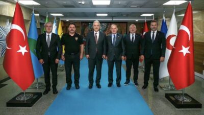 Bursa'da düzenlenen futbol güvenlik toplantısıyla, maç güvenliği ve düzeni sağlanması