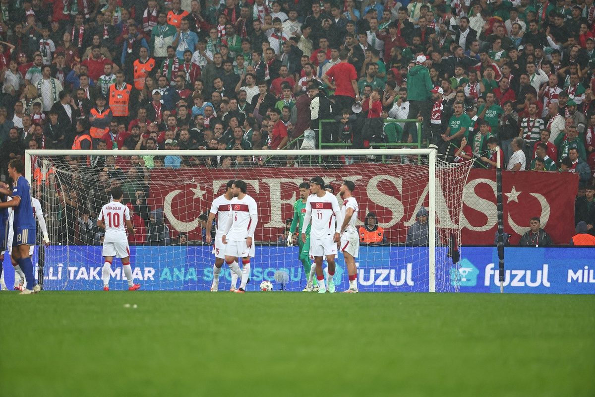 Bursa'da futbol heyecanını takip edin, canlı maç sonuçları ve güncel