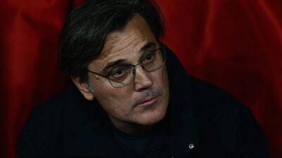 Bursa'da gerçekleşen futbol maçında yaşanan şok olaylar ve gelişmeler hakkında