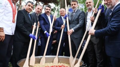 Bursa'da düzenlenen Gastronomi Festivali başladı. Lezzetler ve kültür dolu etkinliklerle