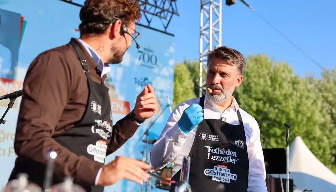 Bursa'da düzenlenen Gastronomi Festivali ile lezzet tutkunlarını bir araya getiren,