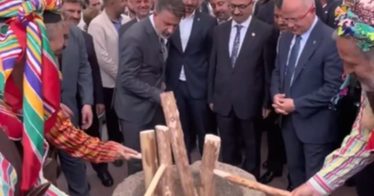 Bursa'da düzenlenen Gastronomi Festivali, lezzet tutkunlarını bir araya getirerek eşsiz