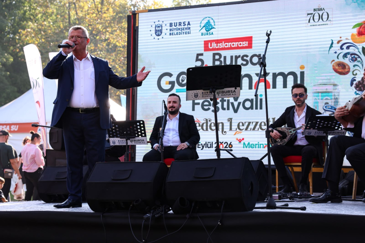 Bursa'da Gastronomi ve Müzik Festivali coşkusu