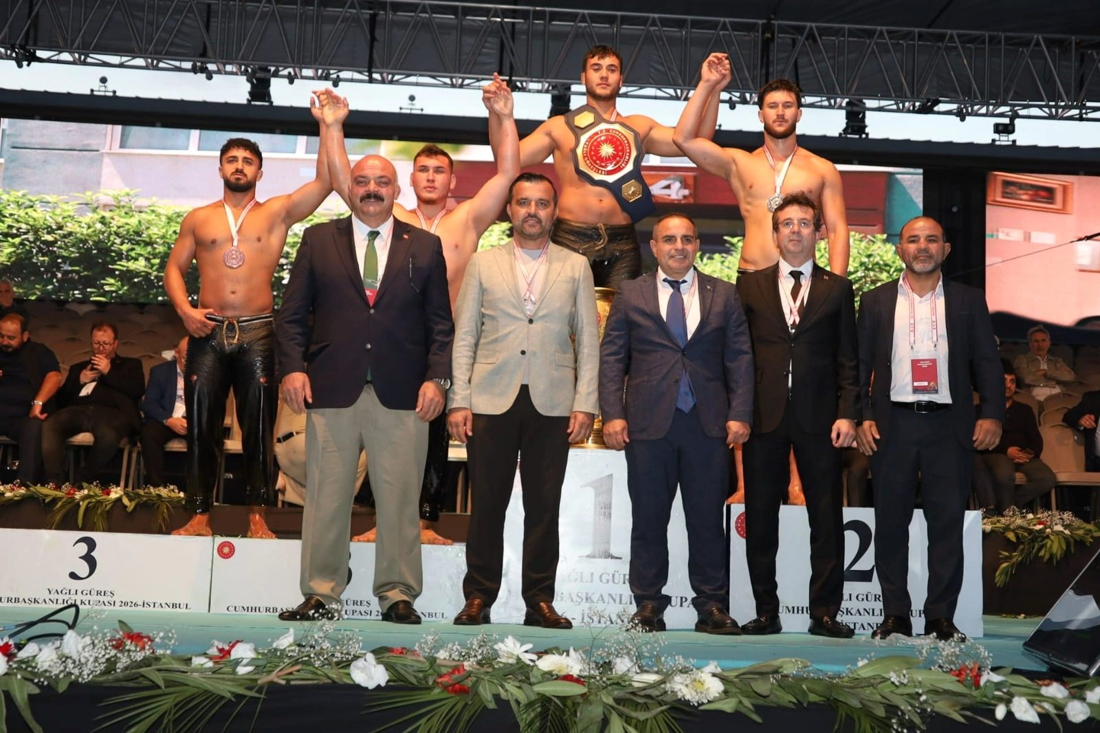 Bursa'da düzenlenen Güreş Günleri büyük bir coşkuyla sona erdi. Etkinlik,