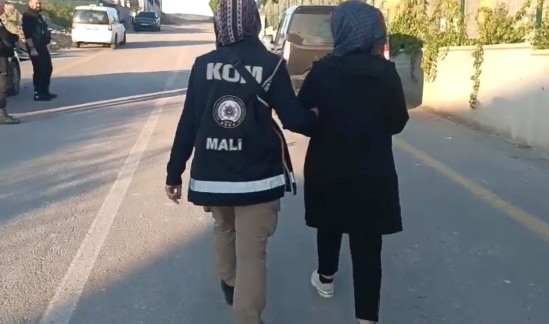Bursa'da güvenlik güçleri, organize suç çetesine karşı düzenlediği operasyonla suç