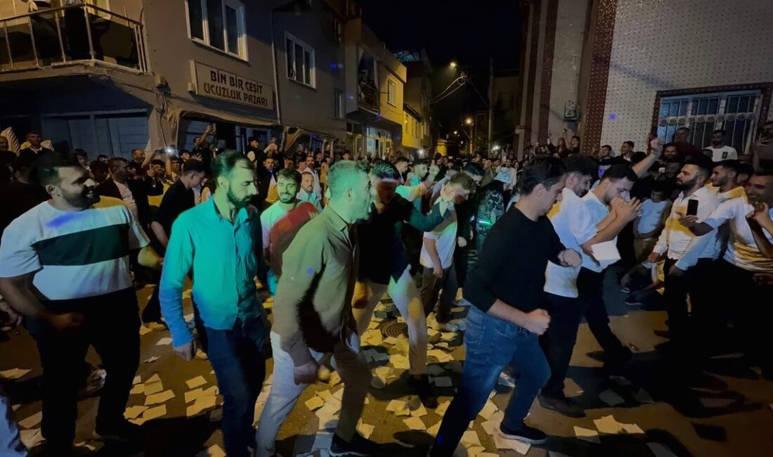Bursa'da halk danslarının popülerliği artarken, geleneksel kültürümüzün yaşatılmasında önemli bir