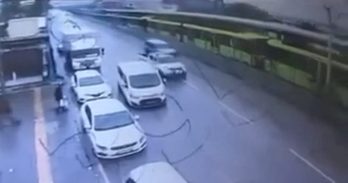 Bursa'da yaşanan iki trafik kazası sektörleri olumsuz etkiledi, gelişmeleri ve