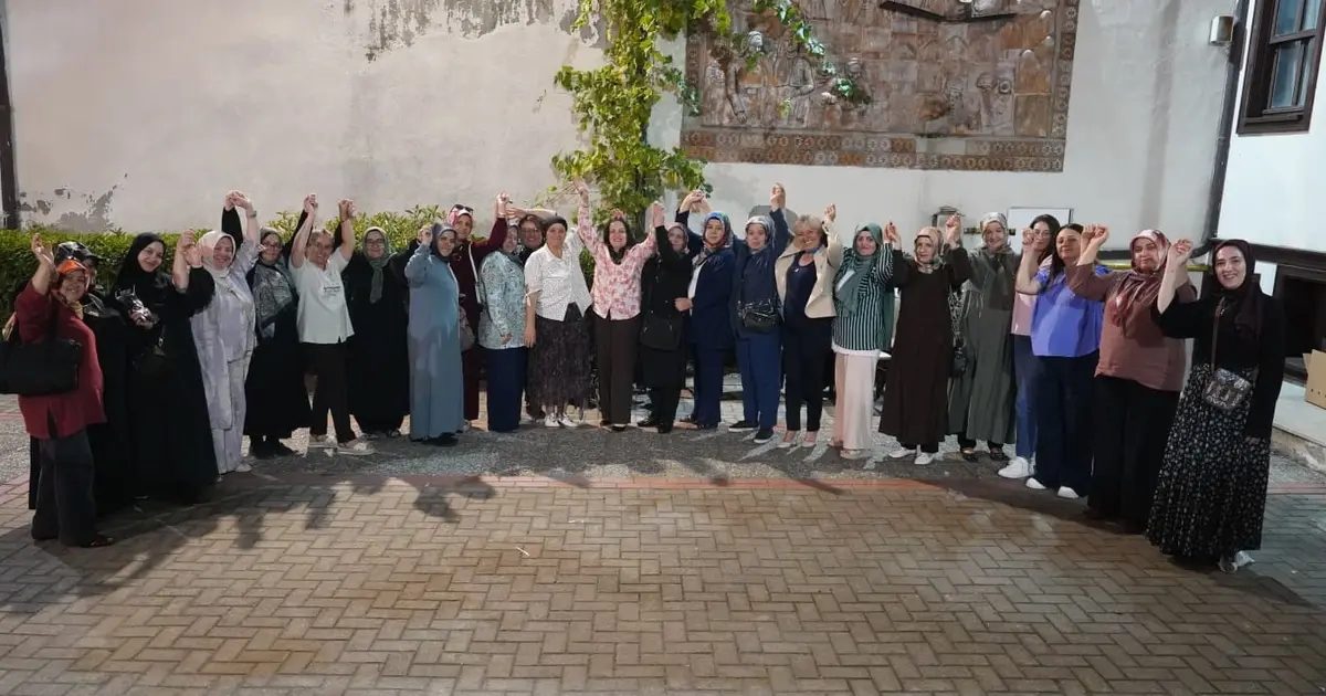 Bursa'da Kadınlar Güncel Faaliyetler Toplantısı, kadınların güncel projelerini ve etkinliklerini