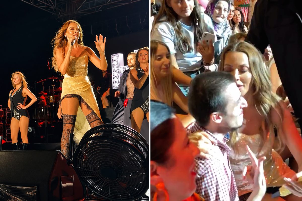 Bursa'da gerçekleşen konser anında duygusal ve unutulmaz anlar, müzik tutkunlarının