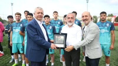 Bursa'da düzenlenen Kurtuluş Kupası ile şehrin spor ve kültür coşkusu