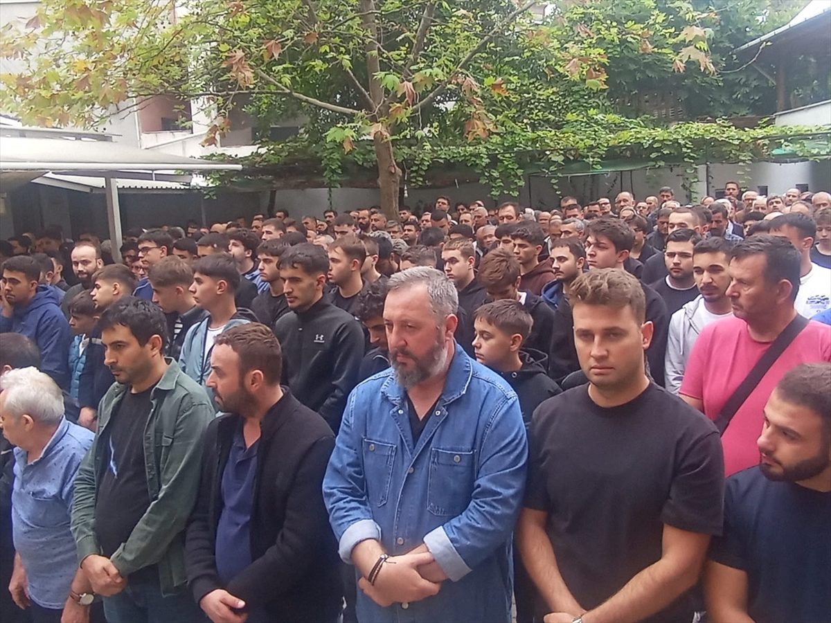 Bursa'da meydana gelen motosiklet kazasında genç bir birey hayatını kaybetti.