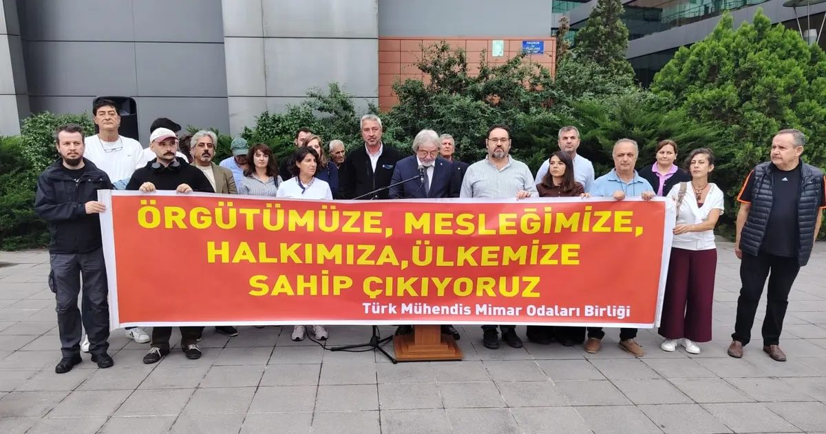 Bursa’da Mühendis, Mimar ve Şehir Plancıları Dayanışma Gününde meslek temsilcileri