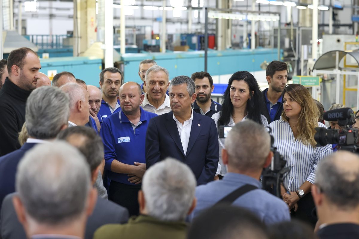Bursa'da Özgür Özel'in işçi ziyaretiyle ilgili detaylar, işçi hakları ve