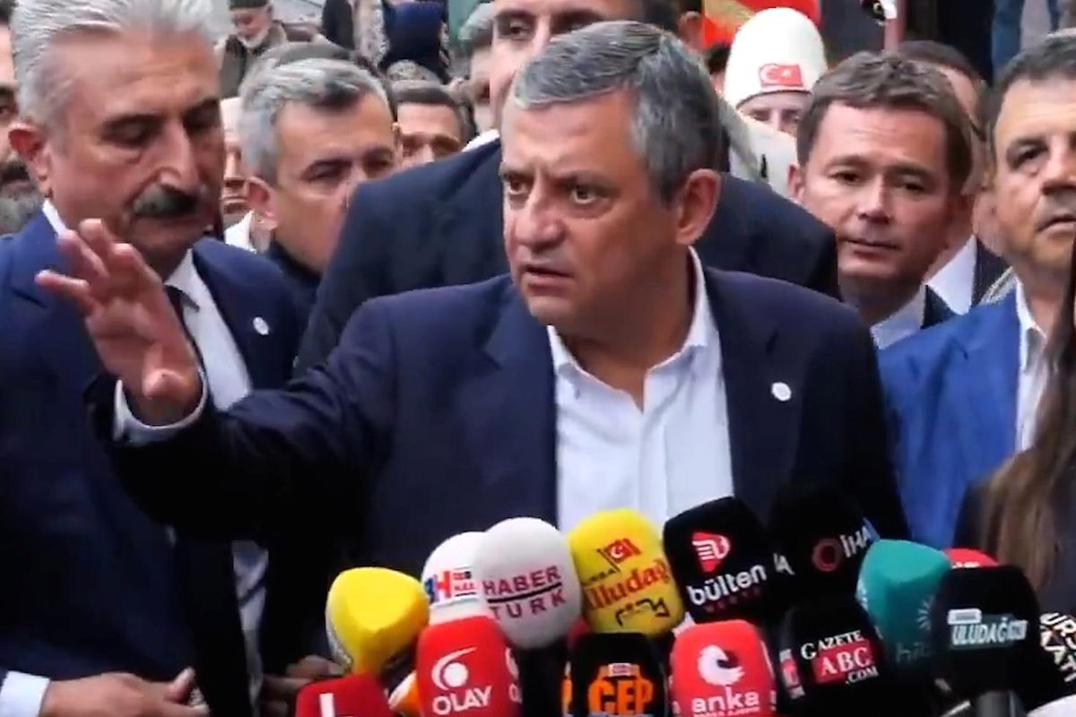 Bursa'da Özgür Özel'in tepkisi ve programıyla ilgili detaylı bilgi, analiz