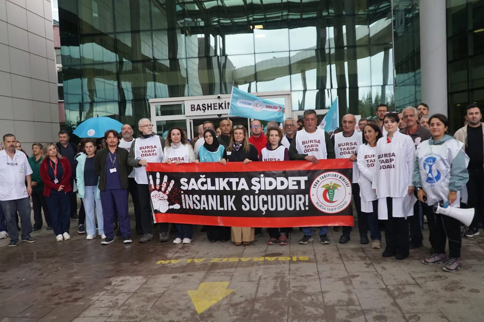 Bursa'da sağlık çalışanına yönelik saldırı olayıyla ilgili detaylar ve gelişmeler