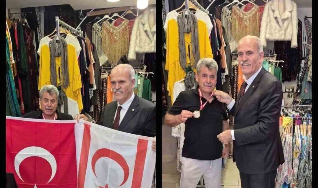 Bursa'da sporcu Enver Koç'u ziyaret ederek başarıları ve katkıları hakkında