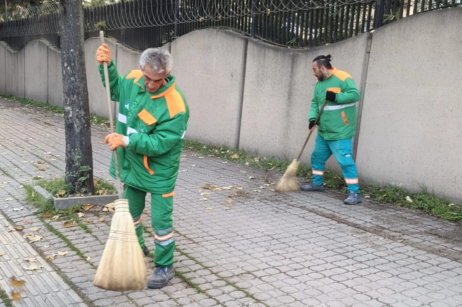 Bursa'da temizlik çalışmaları düzenli olarak artmakta olup, kent temizliği ve