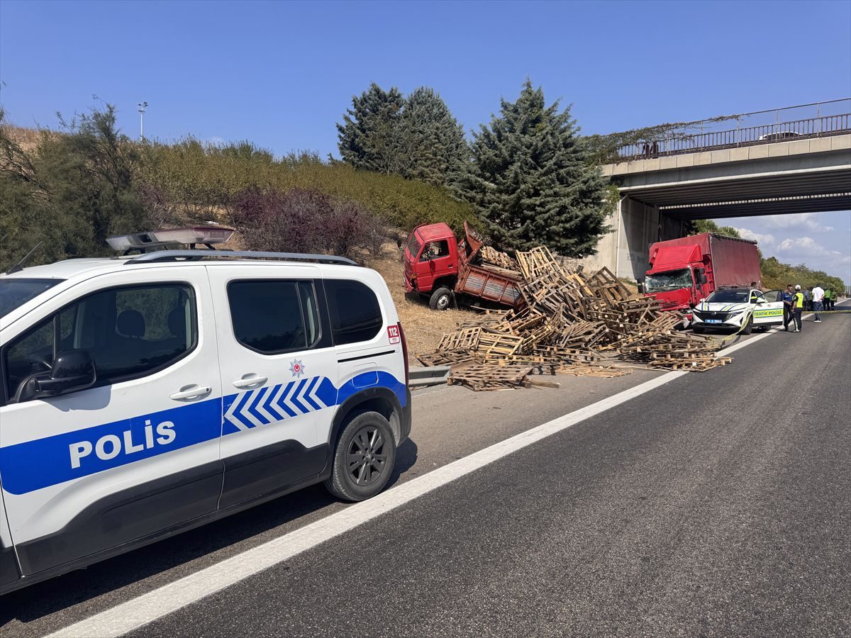 Bursa'da yaşanan trafik kazasında 1 kişi hayatını kaybetti. Olayla ilgili