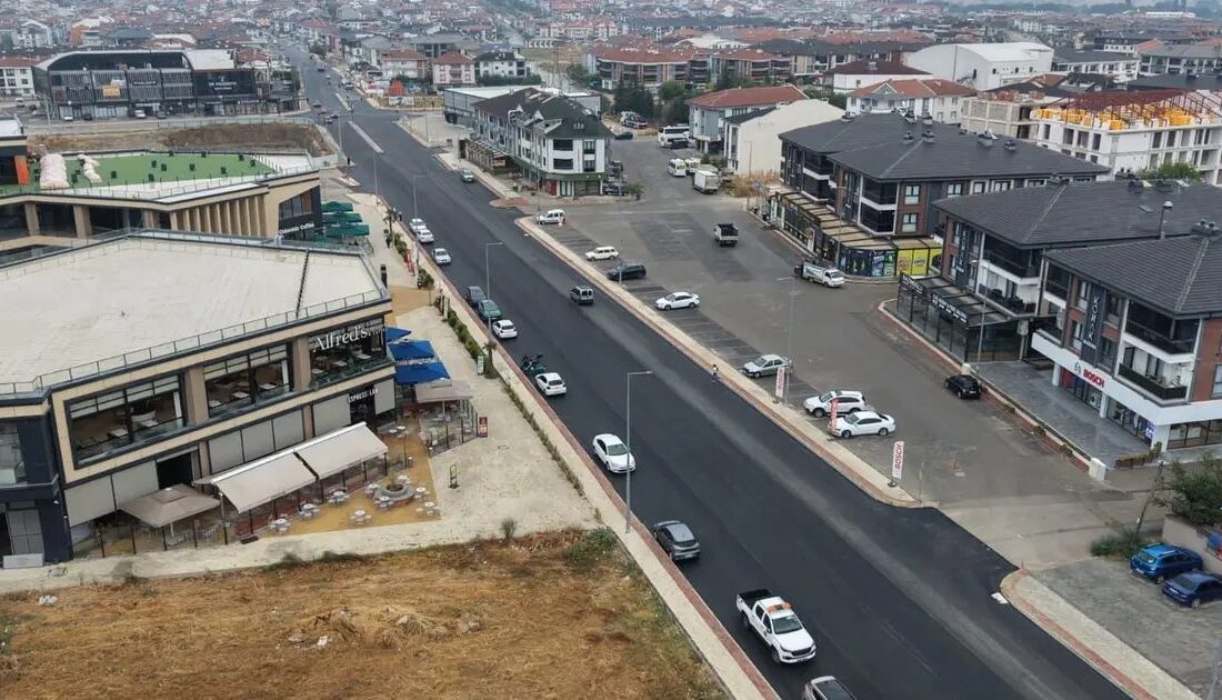 Bursa'da ulaşım yatırımlarında büyük atılım gerçekleştirildi. Kentin ulaşım altyapısı güçlenerek