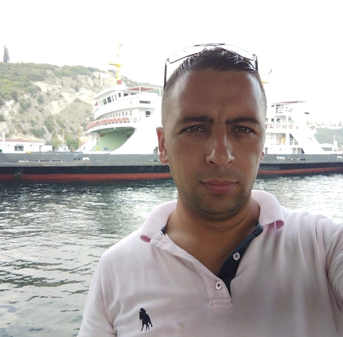 Bursa'da gerçekleşen vinç kazasında maalesef bir kişi hayatını kaybetti. Olayla