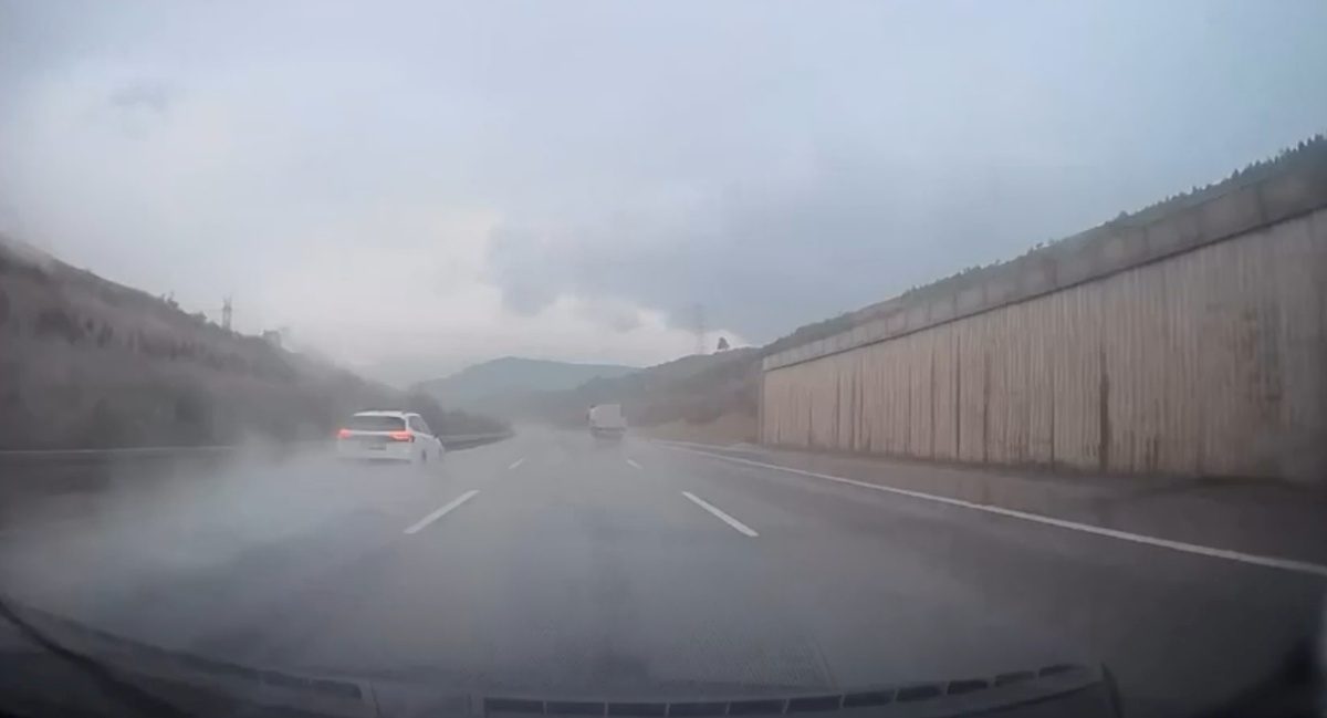 Bursa'da yağış sonrası meydana gelen trafik kazasıyla ilgili güncel bilgiler,